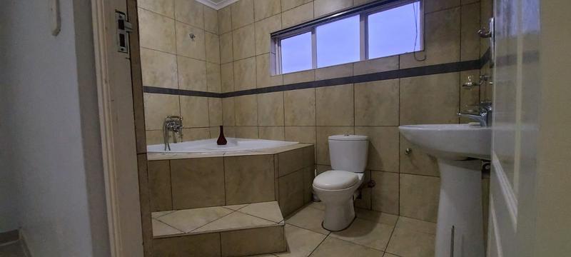 7 Bedroom Property for Sale in Northpine Western Cape